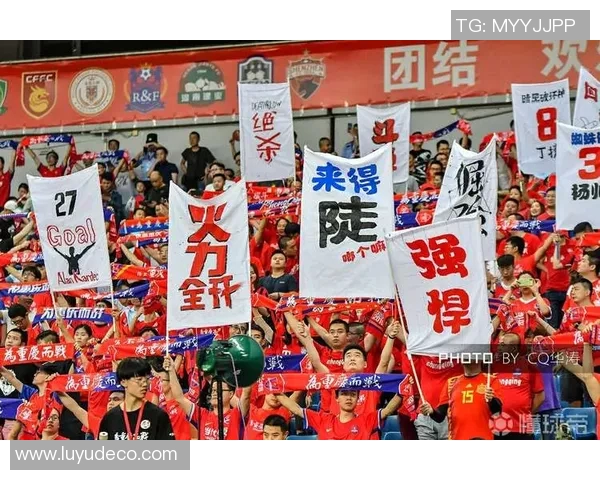 重庆乒乓球队速度之争引发热议球迷与专家各执己见的背后故事 重庆乒乓球队速度之争引发热议球迷与专家各执己见的背后故事