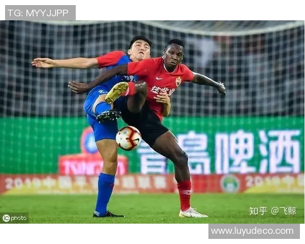 上海足球队崛起之路：从默默无闻到联赛强队的成长历程