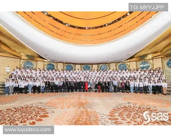 南京足球队杯赛中的团队协作表现分析与评价探讨 南京足球队杯赛中的团队协作表现分析与评价探讨