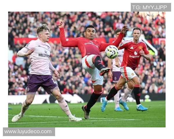 曼联英超赛程视频解析对阵米兰的精彩对决与战术分析