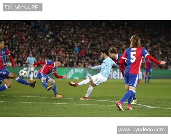 曼城与巴塞尔对决分析：战术布局与球员表现的全面解读