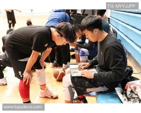 日本男足迎战乌克兰男足力争在国际赛场上再创佳绩