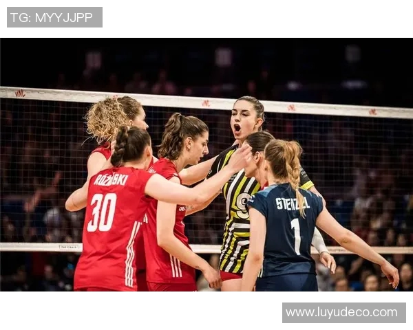 波兰足球队在国际赛场上以1比656的惊人比分创造历史纪录