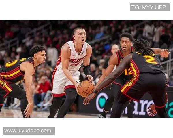 热火与鹈鹕精彩对决回放全场集锦分析与赛后点评