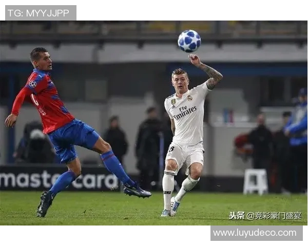 皮尔森与利贝雷茨的精彩对决分析与赛前预测