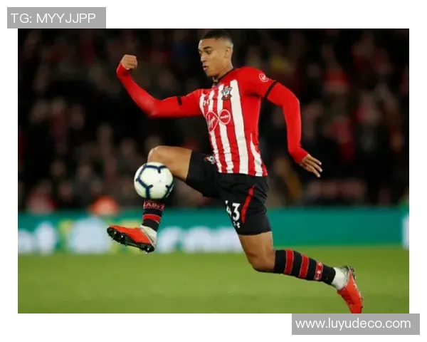 超利物浦迎战利兹联激情对决谁能在英超赛场上笑到最后