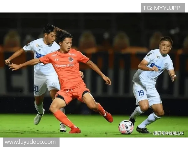 馨田喜悦迎战福冈黄蜂期待精彩对决展现足球魅力与激情