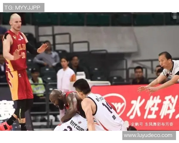 张兆旭：从篮球场上的拼搏者到人生舞台上的追梦人