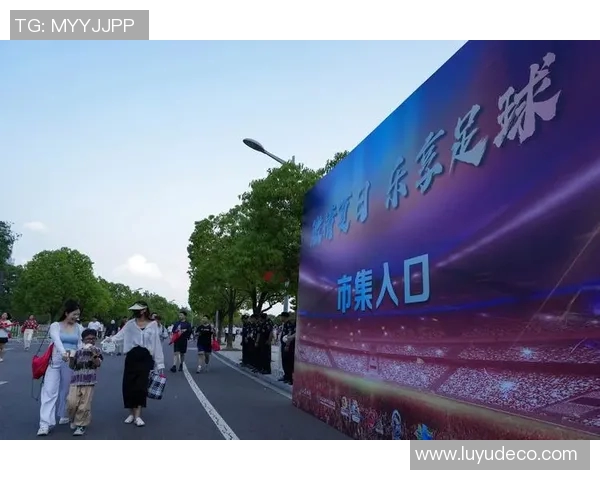 马来西亚与越南激战在即12月11日足球盛宴引发球迷热情期待